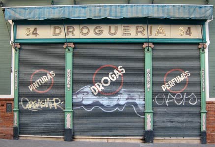 Drogueria que vende drogas