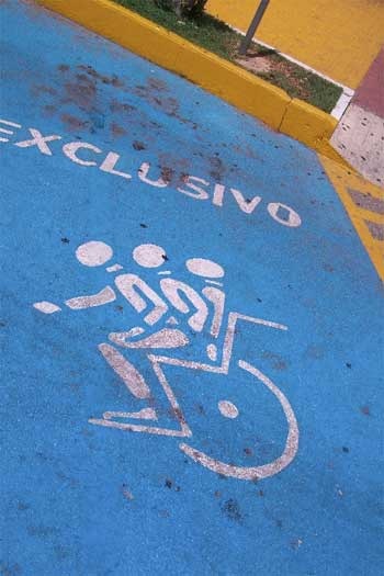 aparcamiento-exclusivo.jpg