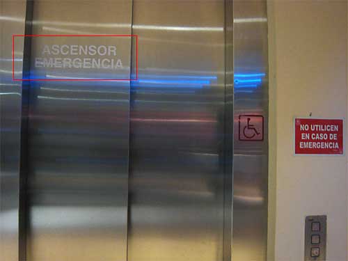 Ascensor emergencia que no se puede utilizar en caso de emergencia